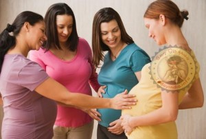 getty_rf_photo_of_group_of_pregnant_women.